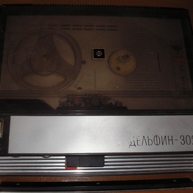 . 1976